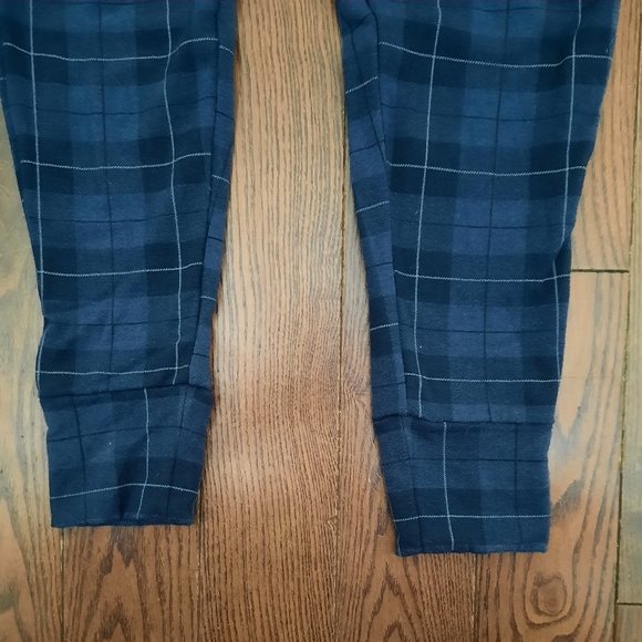 ⚡️SALE⚡️Smash + Tess Wednesday Romper in Blue Holiday Tartan, Size XS - Picture 9 of 13